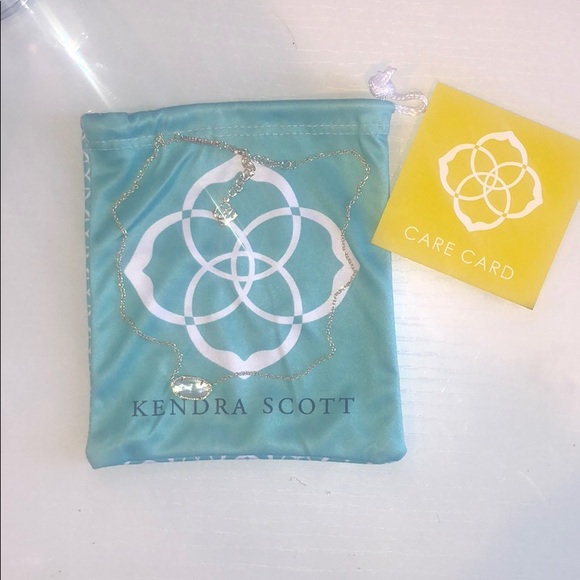 Kendra Scott Pendant Necklace - Picture 2 of 5